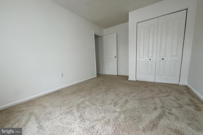 Building Photo - 16318 Brooktrail Ct