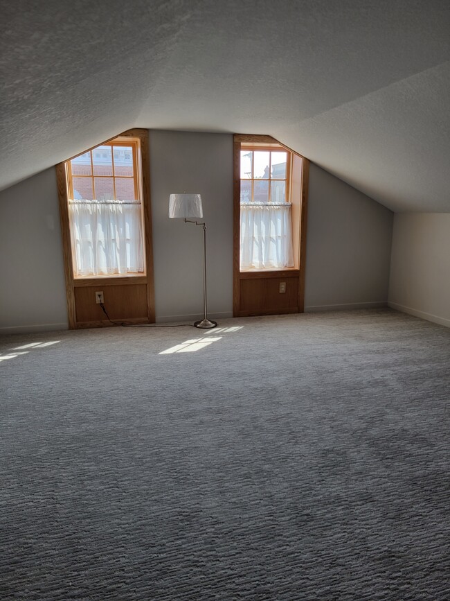 Upstairs bonus room - 4 W Market St