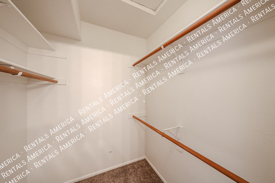 Building Photo - 7008 E Gold Dust Ave