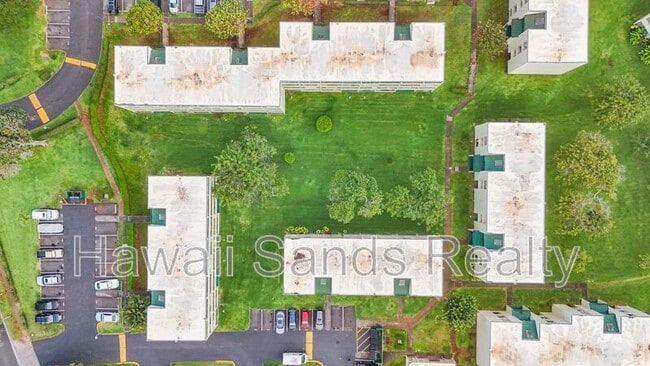 Building Photo - 95-021 Kuahelani Ave