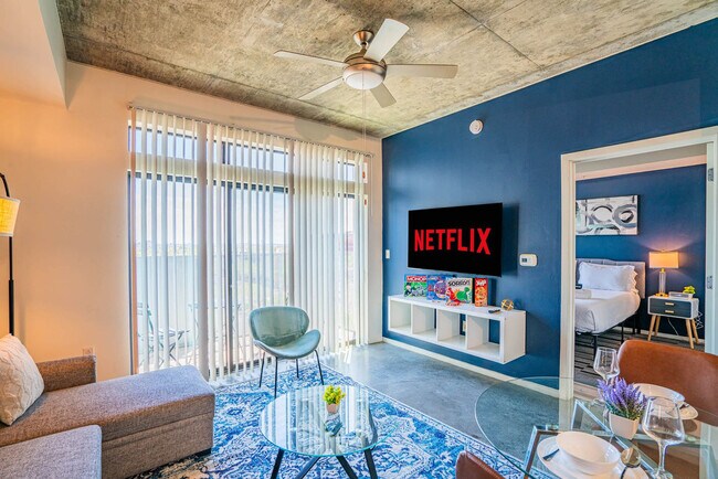 Building Photo - 915 N 4th St