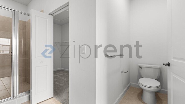 Building Photo - Unit