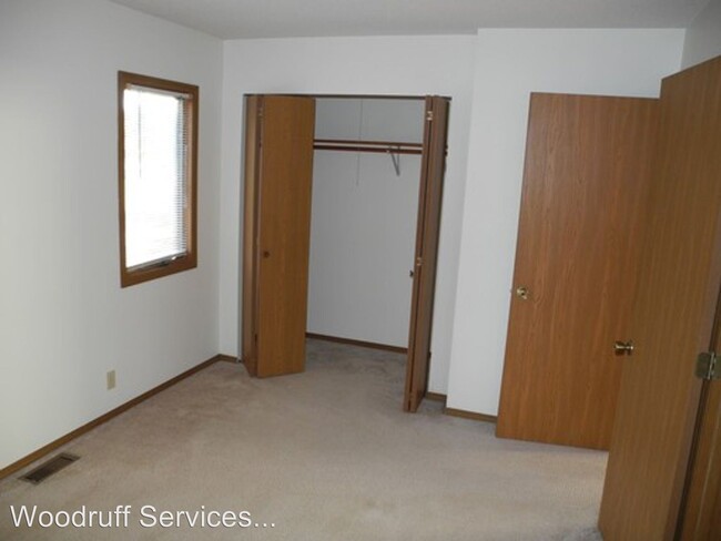 Building Photo - 2 br, 1.5 bath Apartment - 23 Brad Scott Ln