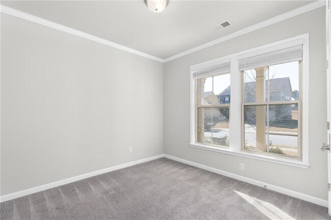 Building Photo - 4411 Claiborne Ct