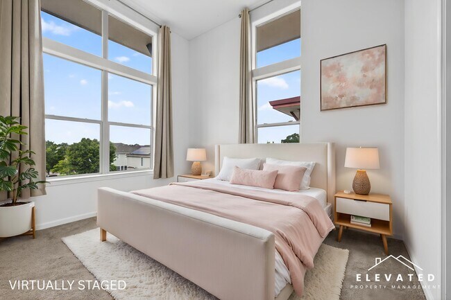 Building Photo - 1040 Campoy St