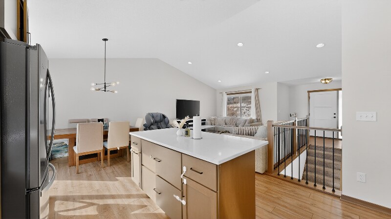 Building Photo - 2412 Hadley Hills Dr NE