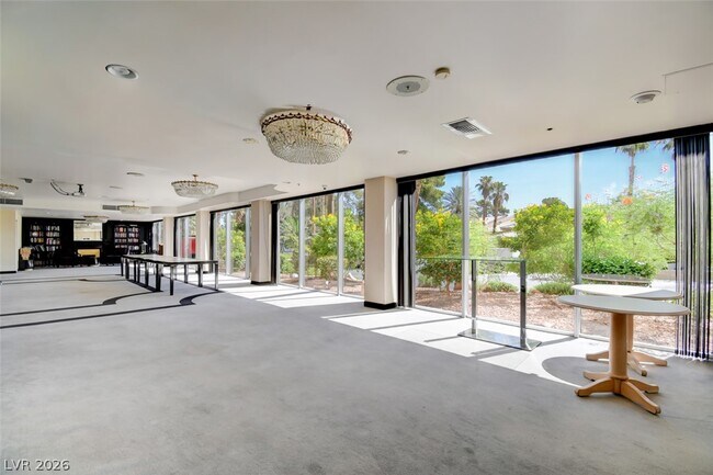 Building Photo - 3111 Bel Air Dr
