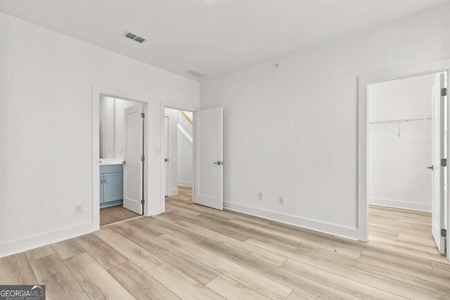 Building Photo - 517 Motivation Cir NW