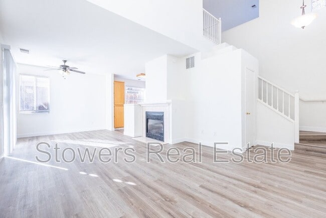 Building Photo - 5346 Fairside Way