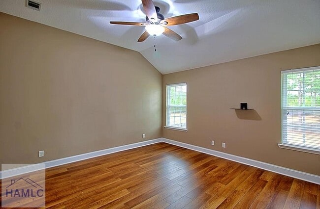 Building Photo - 206 Brandywine Ct