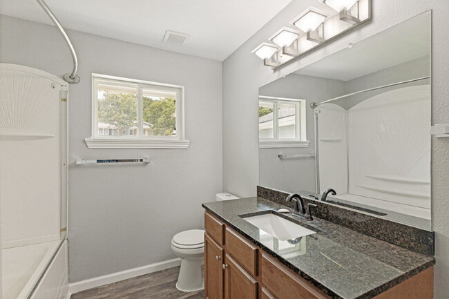Building Photo - "Discover Spacious Comfort: 4-Bed, 2-Bath Home on Rockhill Road, Fort Worth!"