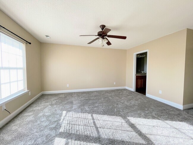 Building Photo - 29712 Robert Lee Ct
