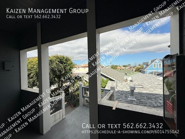 Building Photo - 563 W 14th St