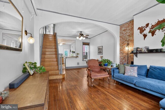 Building Photo - 1767 N Mascher St