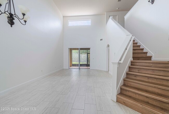 Building Photo - 3701 Titanic Cir