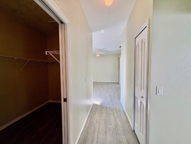 Building Photo - Peace, Comfort, and Great Location in this 3-Bedroom 2 Bath Pool Home in North Port!