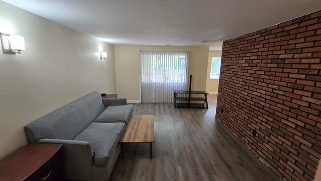Building Photo - 6 Louisburg Square