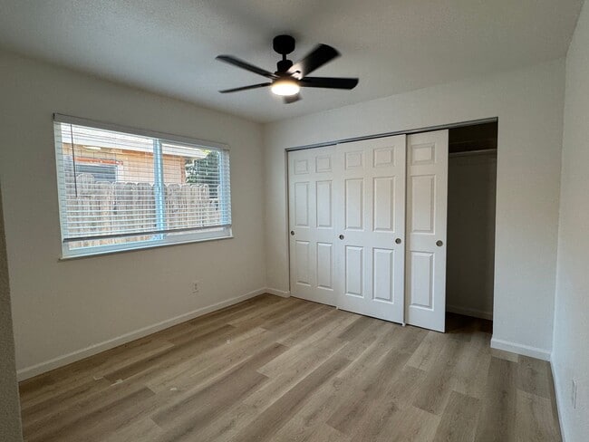 Building Photo - Completely Remodeled Three Bed, Two Bath D...