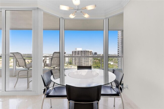 Building Photo - 21055 Yacht Club Dr