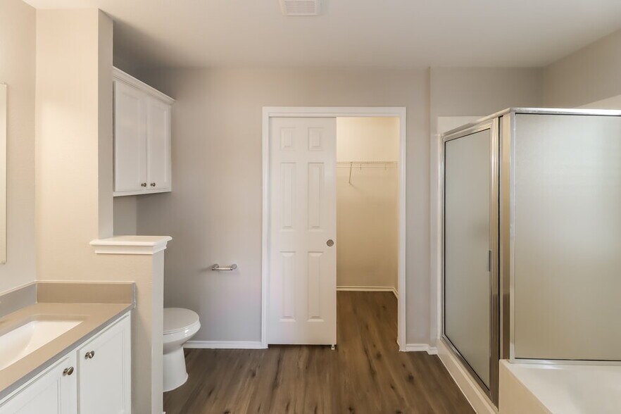Building Photo - 1416 Miss Allison's Way