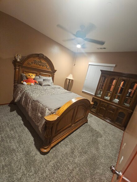 Building Photo - 12164 Dewar Dr