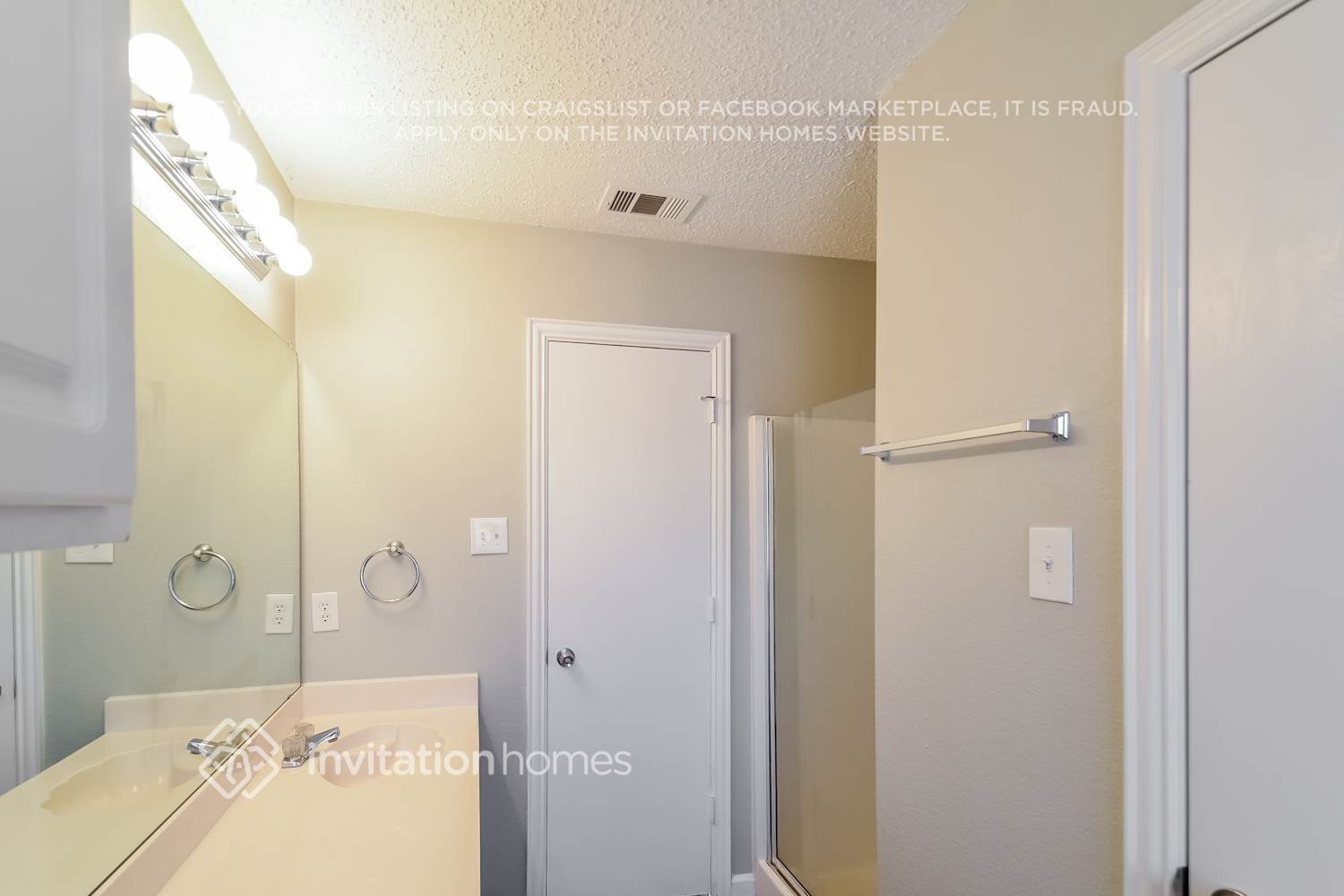 Building Photo - 4801 Mountain Ridge Ln
