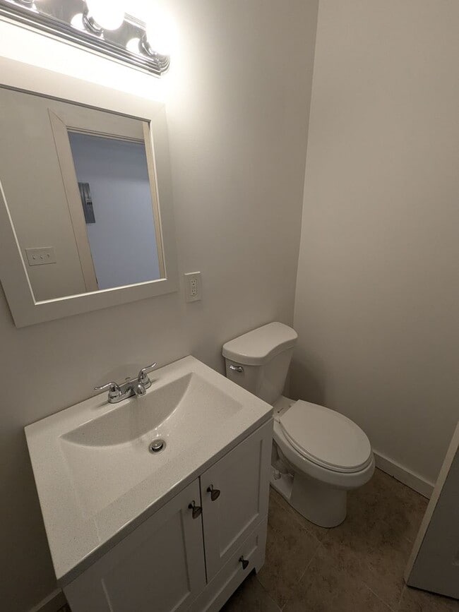 Building Photo - 6614 Rising Sun Ave