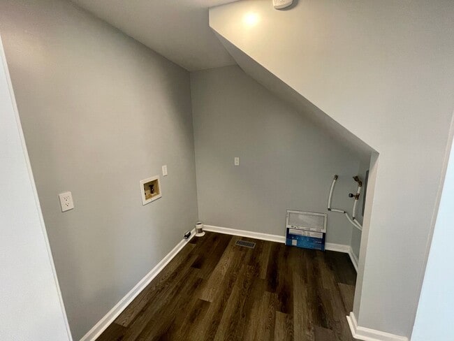 Building Photo - Gorgeous One of a Kind Home! - Available Now!