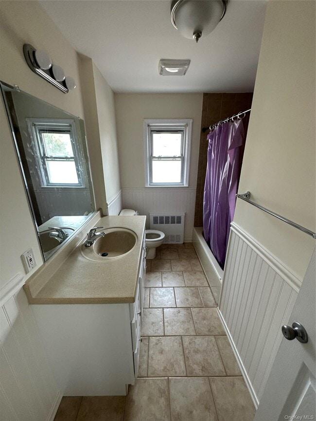 Building Photo - 137 Nassau Blvd
