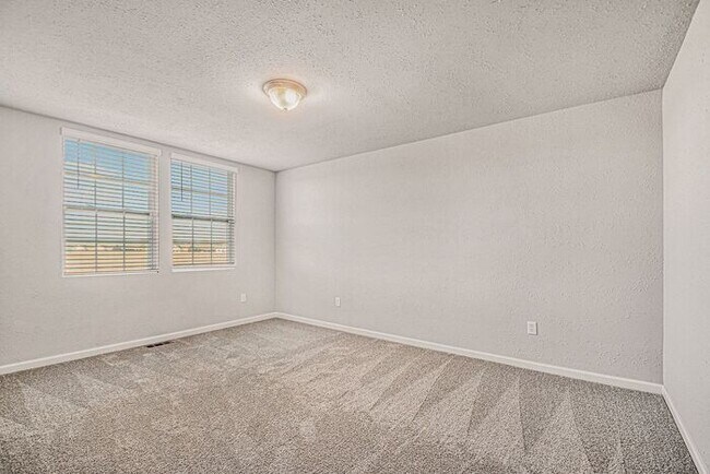 Building Photo - 6204 Aurelius Rd