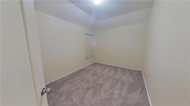 Building Photo - 100 Inman Dr