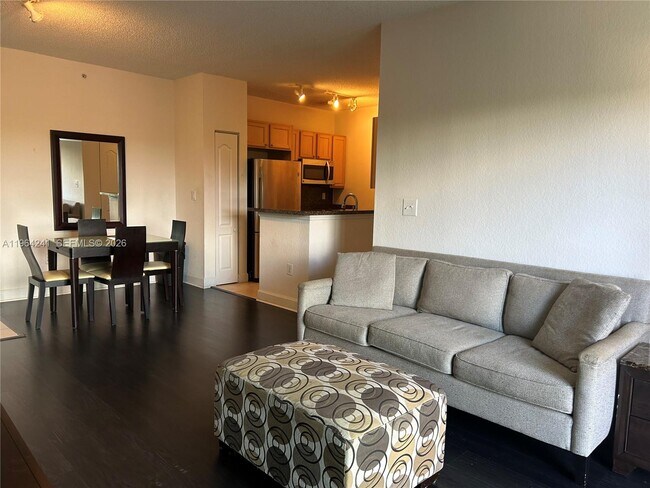 Building Photo - 6001 SW 70th St