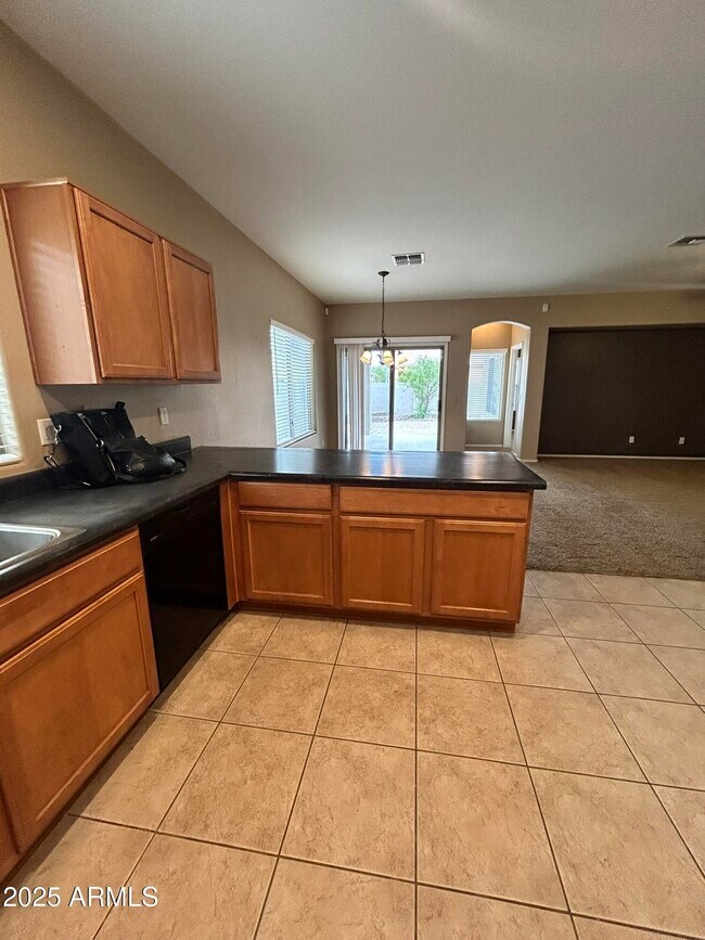 Building Photo - 45168 W Mescal Dr