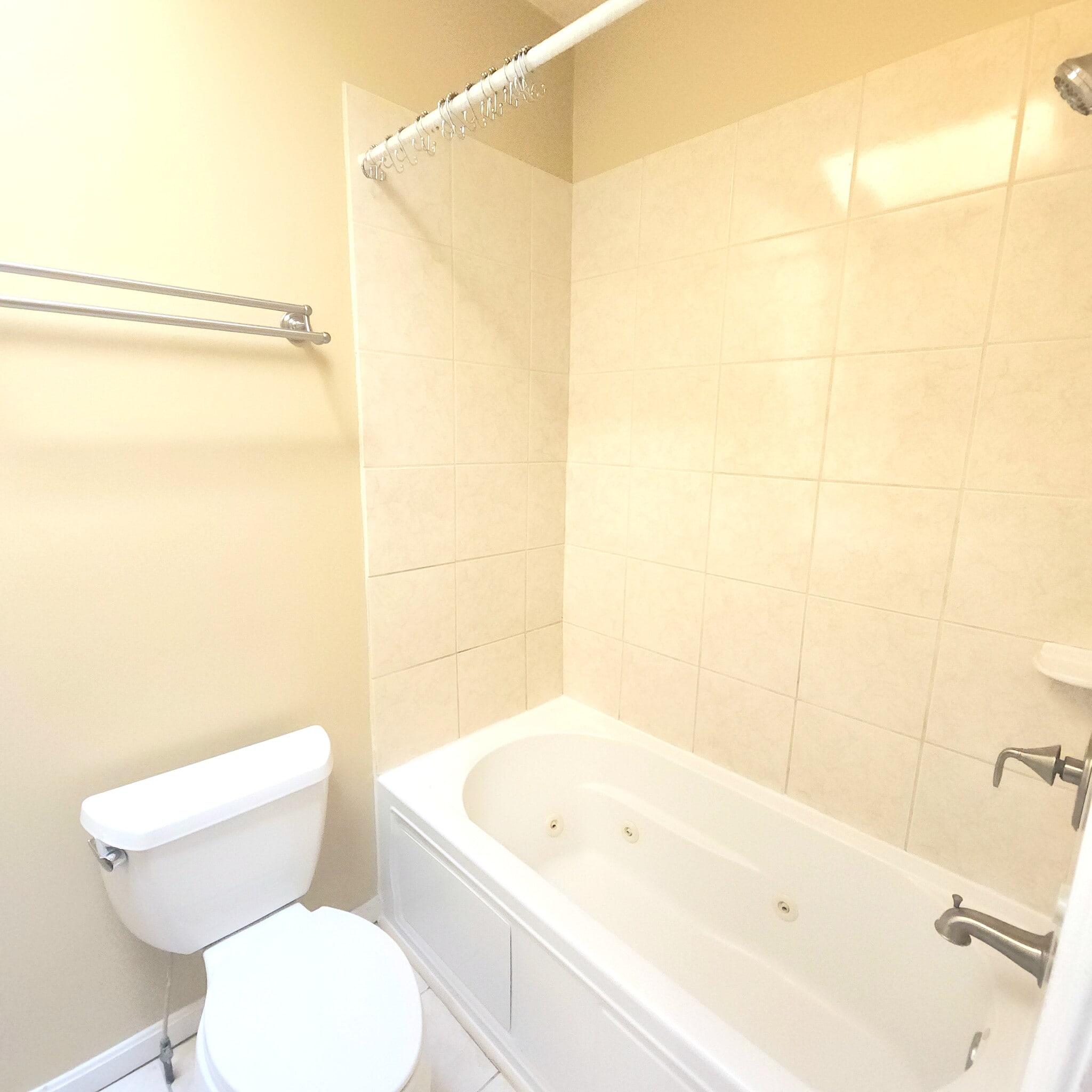 Building Photo - 317 16th Street SE