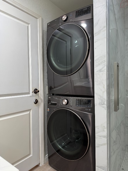 Building Photo - 13652 Perry Ann Cir