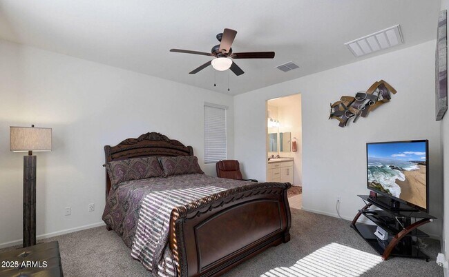 Building Photo - 20839 W Elm Way