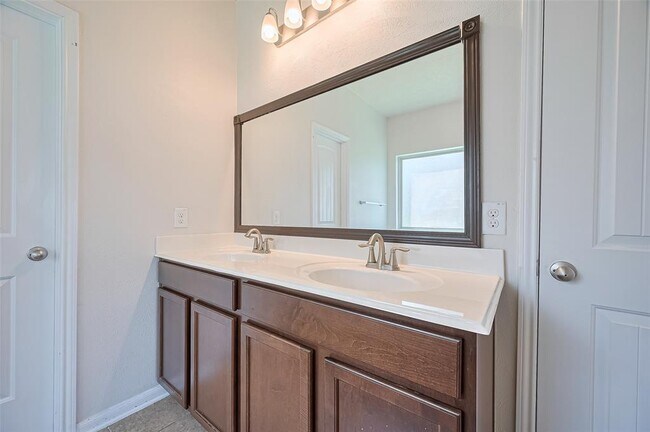 Building Photo - 20531 Keegans Ledge Ln