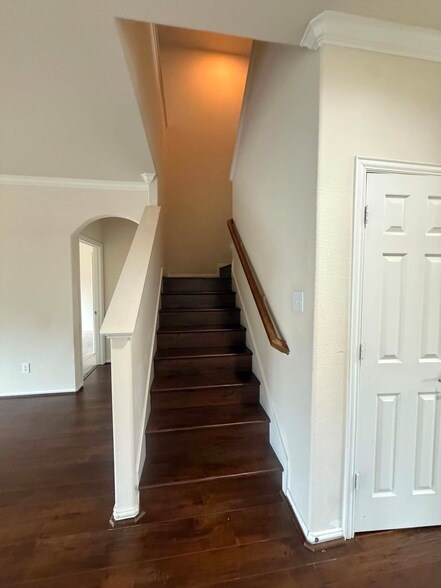 Building Photo - 19806 Amber Village Ln