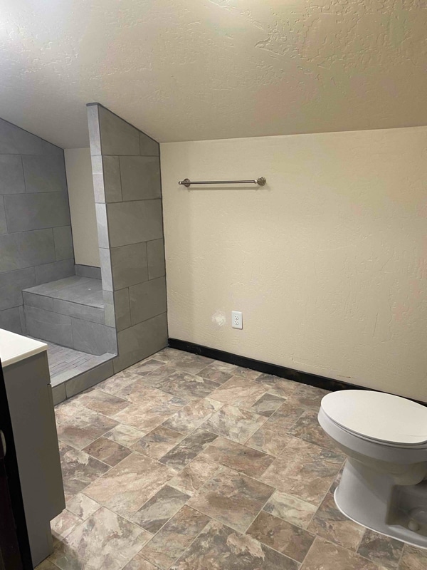 Building Photo - 38 Picnic Gulch Rd