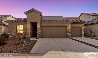 Building Photo - 13704 Harbottle St