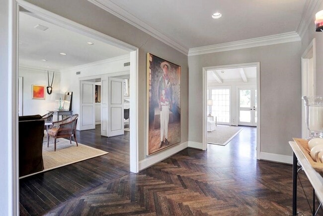 Building Photo - 5508 Candlewood Dr