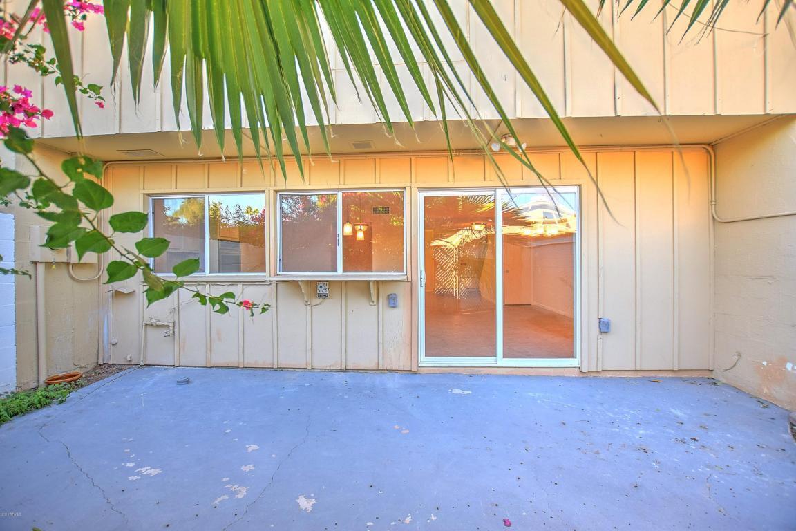 Building Photo - 8344 E Chaparral Rd