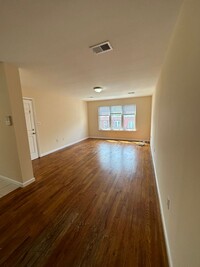 Building Photo - 111 Highland Ave