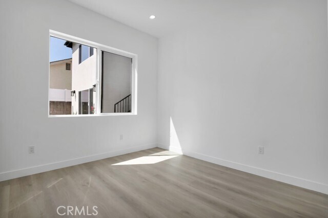 Building Photo - 7827 Vassar Ave