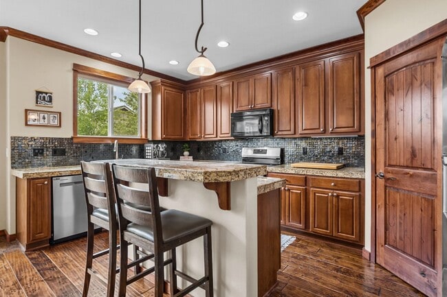 Building Photo - First Time Rental Property With Gorgeous F...