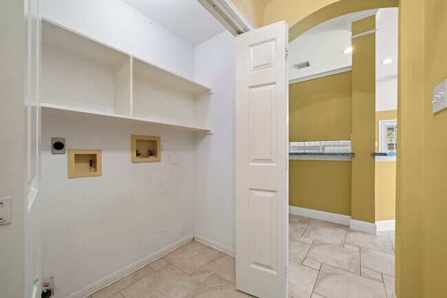 Building Photo - 14010 Jade Meadow Ct
