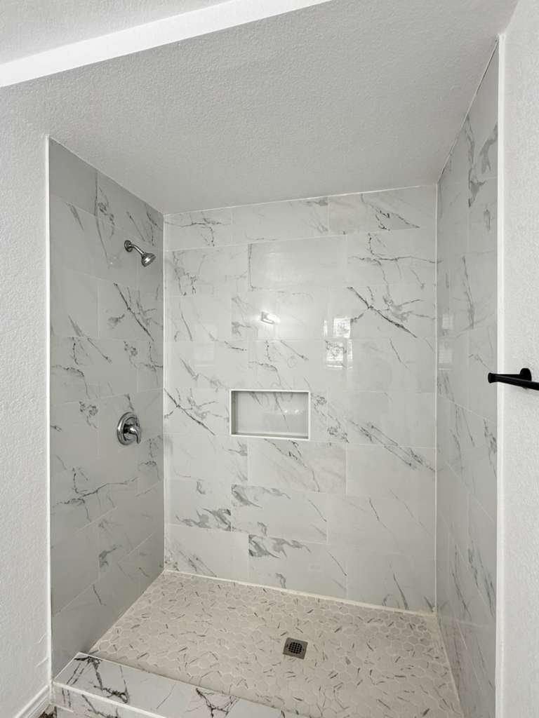 Building Photo - 206 Covina Ave