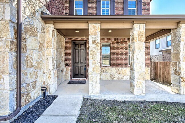 Building Photo - 339 Alamosa Dr