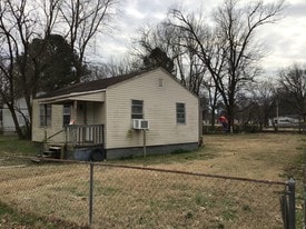 114 Galloway Circle - 114 Galloway Cir