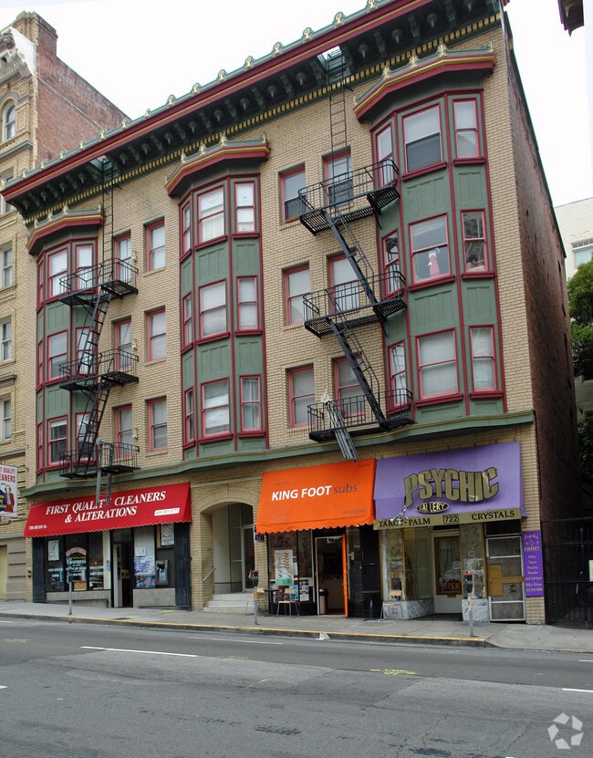 Building Photo - The Burke Lewis Apartments